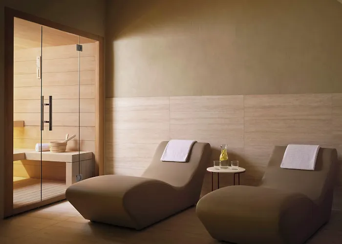 Hotel Urbana, A Tribute Portfolio 4*