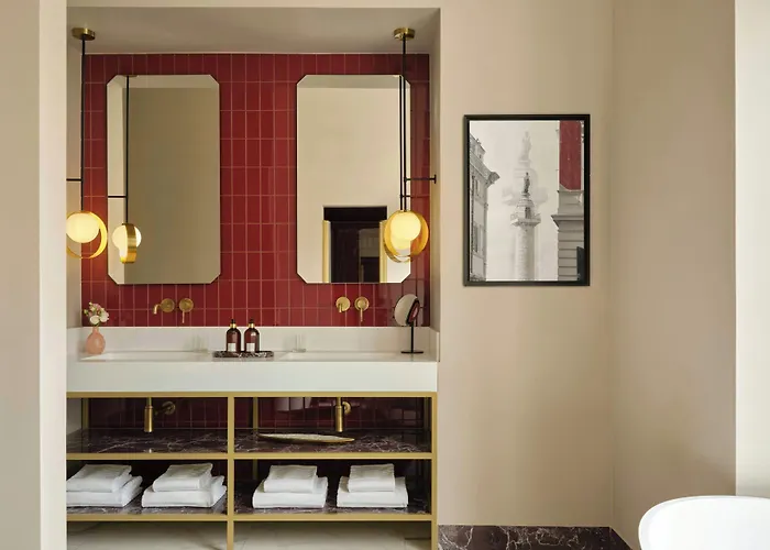 Urbana, A Tribute Portfolio 4* Roma